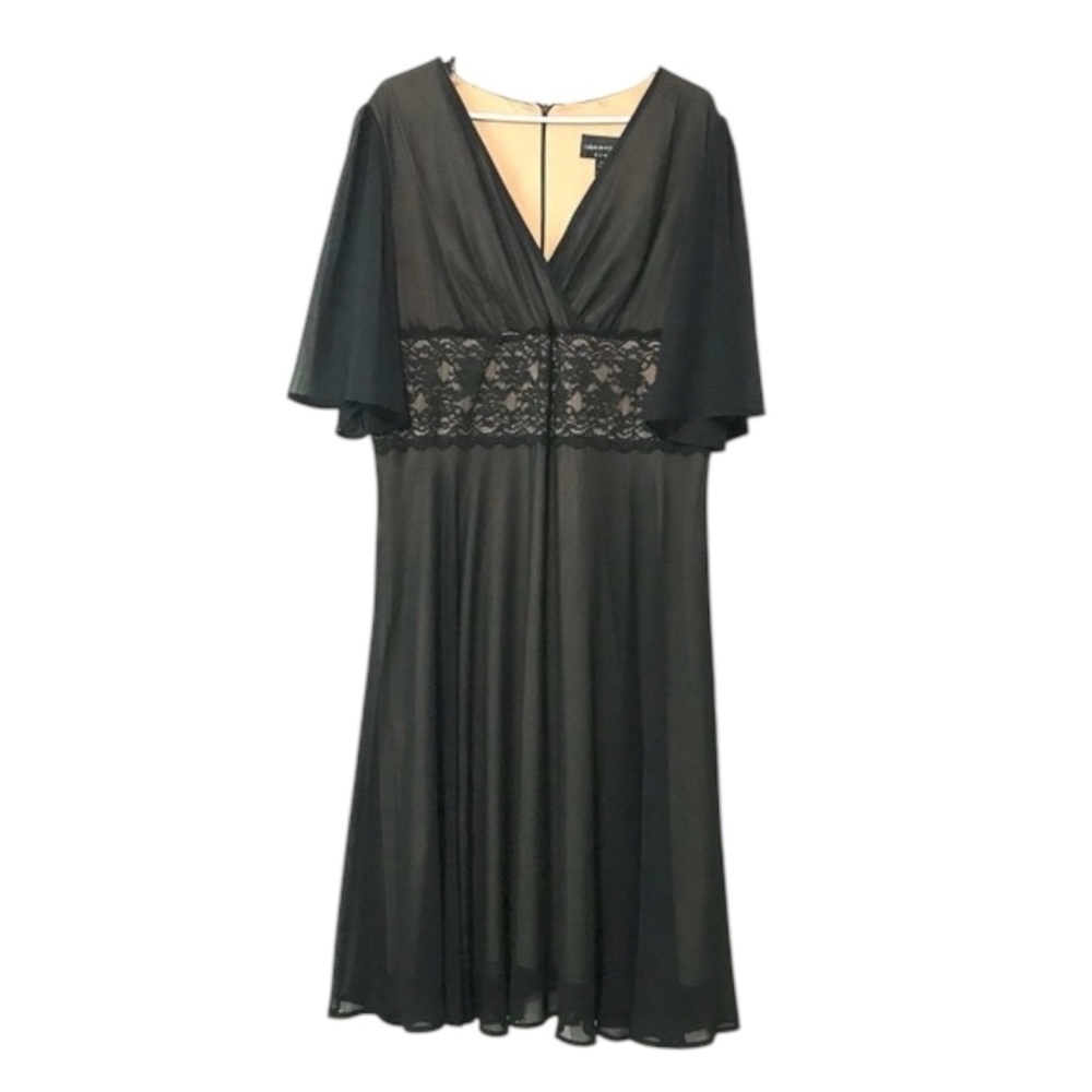 NEW Connected Women's 18W Black Flowy Cocktail Party Special Occasion PLUS Dress